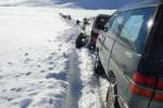 شاهراه کابل - قندهار بر اثر  برف‌باری مسدود و هزاران نفر در برف گیرمانده اند