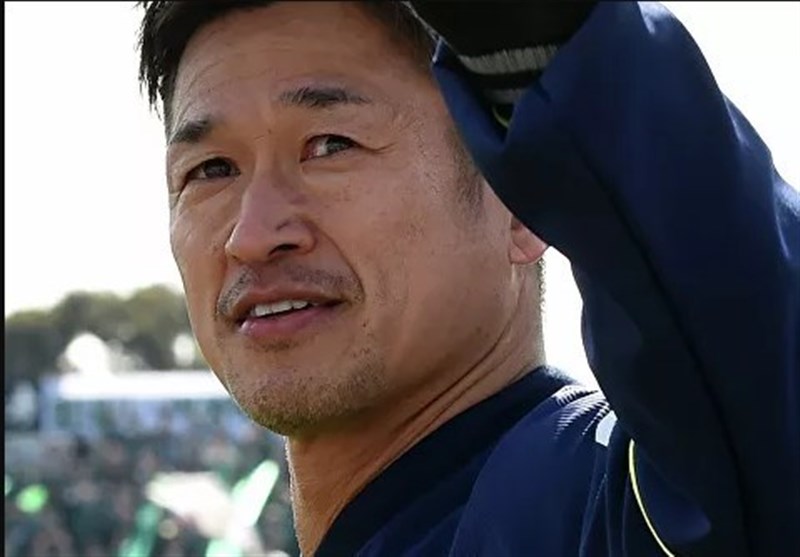 تمدید یک ساله قرارداد بازیکن ۵۲ ساله تیم جاپانی