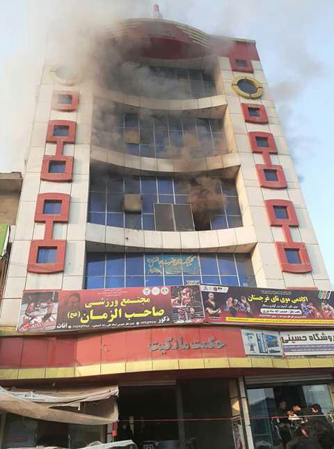 وقوع آتش سوزی در یک مارکت تجاری در کابل
