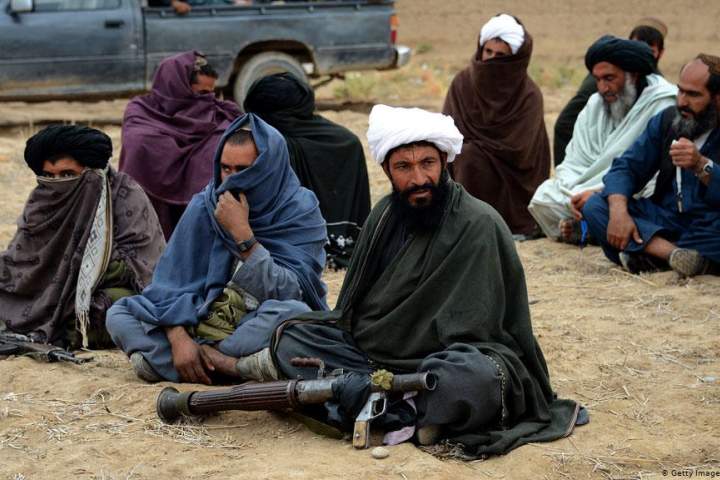 هشتاد درصد مشکلات حقوقی مردمِ ارزگان در محاکم طالبان حل و فصل می شود