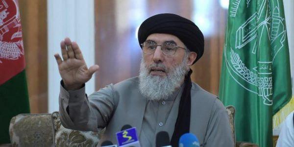 حکمتیار: هیچ نهاد یا فردی حق وتوی صلح افغانستان را ندارد