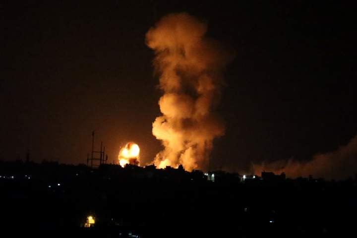 Zionist Warplanes Attack Resistance Sites in Gaza