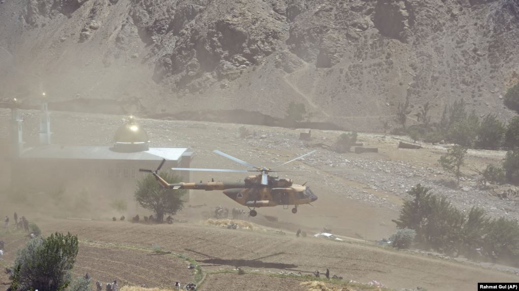 Pilot injured as army chopper makes emergency landing in western Afghanistan