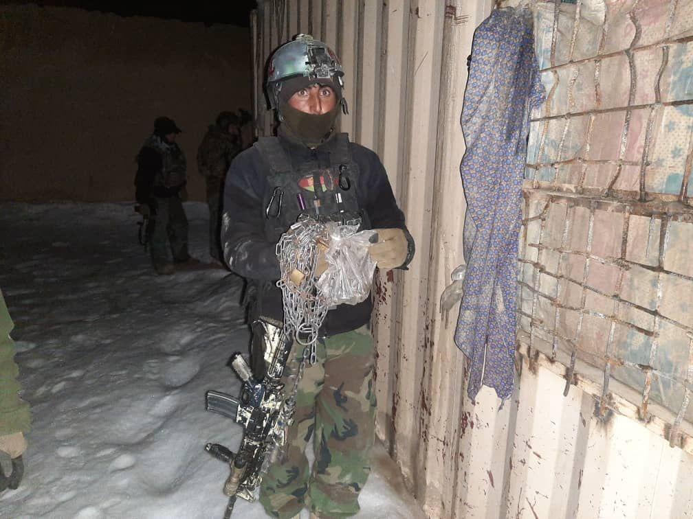 انهدام قراگاه ها، کارخانه های بزرگ مواد مخدر و ماین سازی طالبان در غزنی