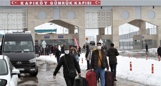 Turkey steps up measures at border crossing with Iran over Coronavirus