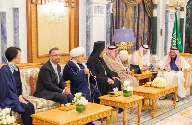 دیدار شاه سعودی با  خاخام یهودی/ ابراز خرسندی رژیم صهیونیستی