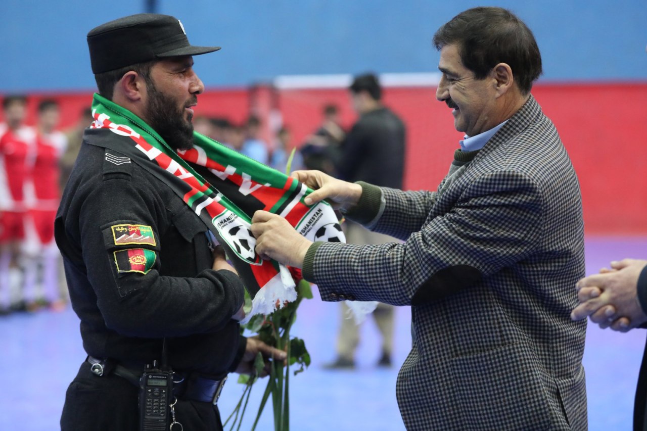 فدراسیون فوتبال افغانستان برنامه اهدای خون را برای نیروهای امنیتی برگزار می کند