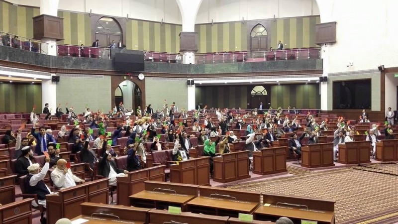 مجلس نمایندگان موفق به انتخاب «منشی» نشد / پنج عضو مذاکره کننده با طالبان به قید قرعه انتخاب شدند