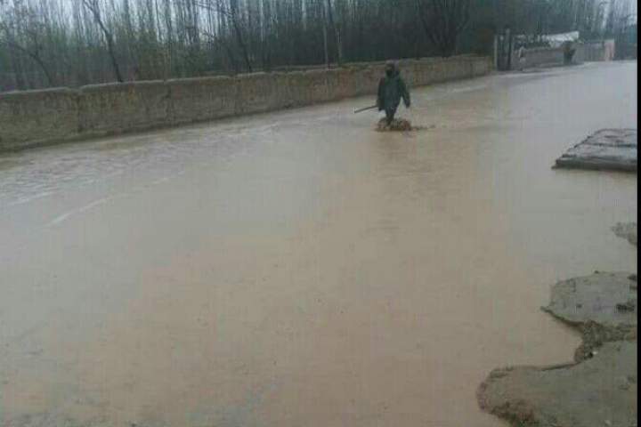سیلاب مسیر ولسوالی‌های ماورای کوکچه را مسدود کرد