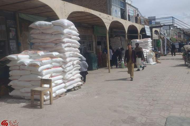 سوءاستفاده تاجران و فروشندگان؛ افزایش 2 تا 10 برابری قیمت‌ها در بامیان زیر خط فقر