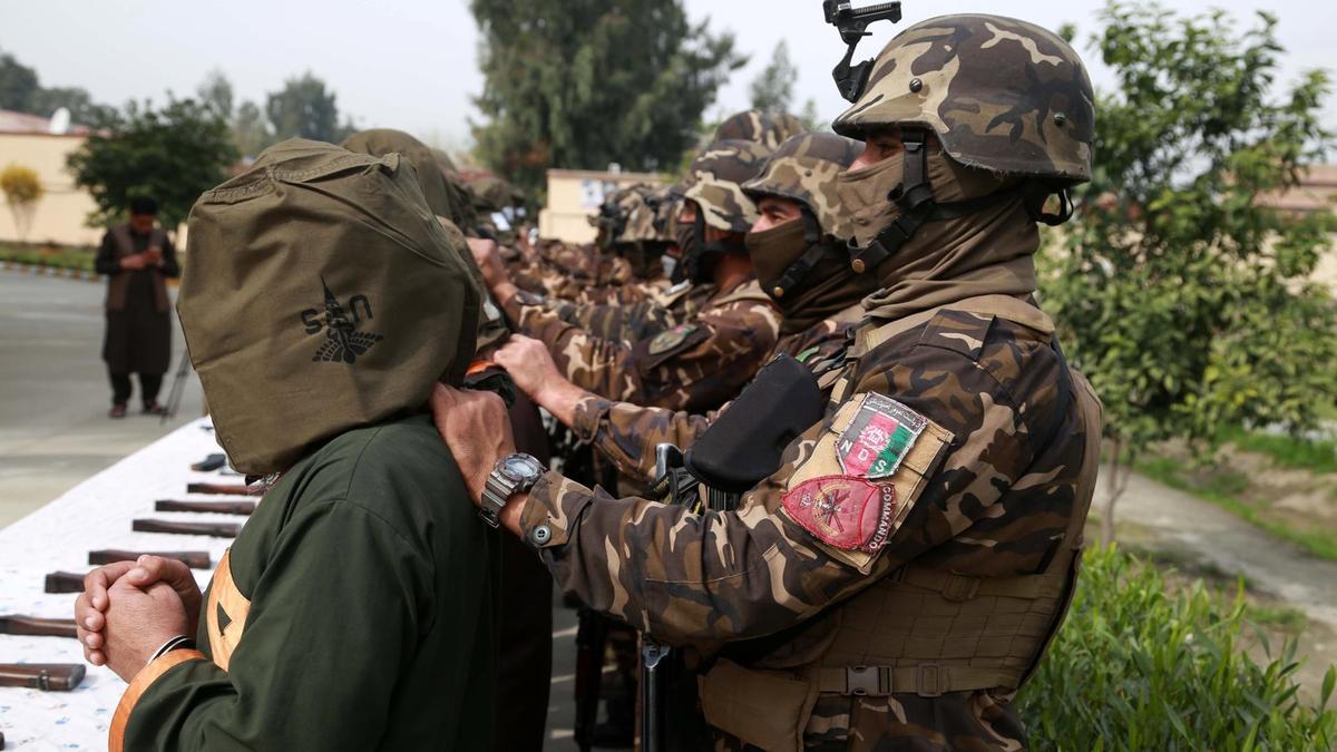 Afghan army kills 13 Taliban fighters after peace team rejection