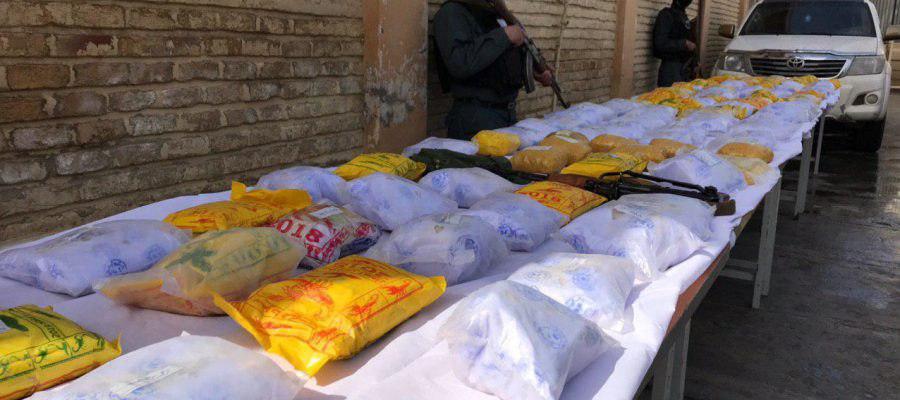 یک محموله ی بزرگ مواد مخدر توسط پلیس هرات کشف و ضبط شد