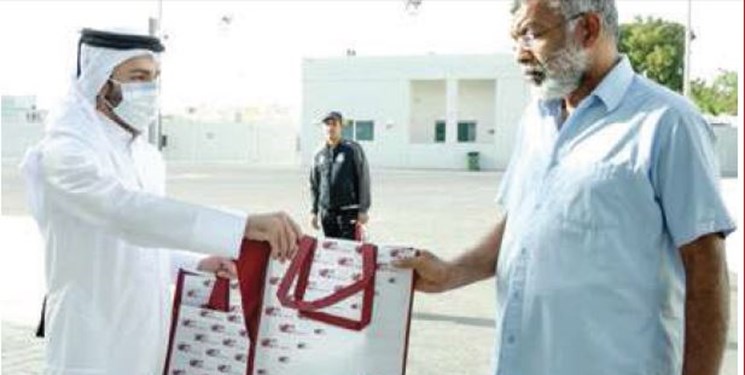 توزیع 500 بسته بهداشتی از سوی فدراسیون قطر برای مقابله با کرونا