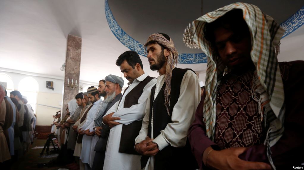 وزارت حج و اوقاف امروز در مورد برپایی تجمعات در ماه رمضان تصمیم‌ می‌گیرد/ علما: بهتر است عبادات در خانه‌ها انجام شود
