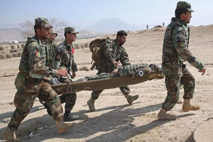 پنج سرباز ارتش در نتیجه حمله افراد مسلح ناشناس در هرات زخمی شدند