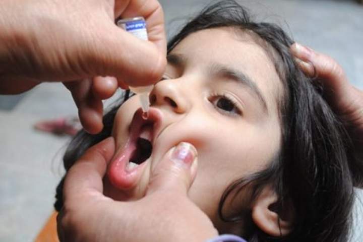 پس از پاکسازی ولسوالی خم‌آب، 40هزار کودک جوزجانی واکسین شدند