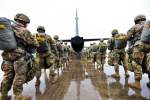 نظامیان امریکایی در حال خروج از افغانستان هستند