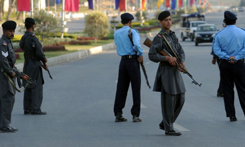 د پاکستان پلازمینه اسلام آباد کې ۲ تنه پولیس وژل شوي