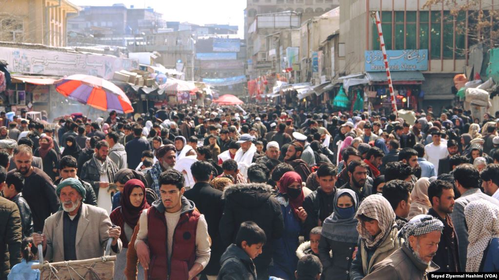 روان لمریز کال کې د افغانستان نفوس نږدې ۳۳ میلیونه اټکل شوی