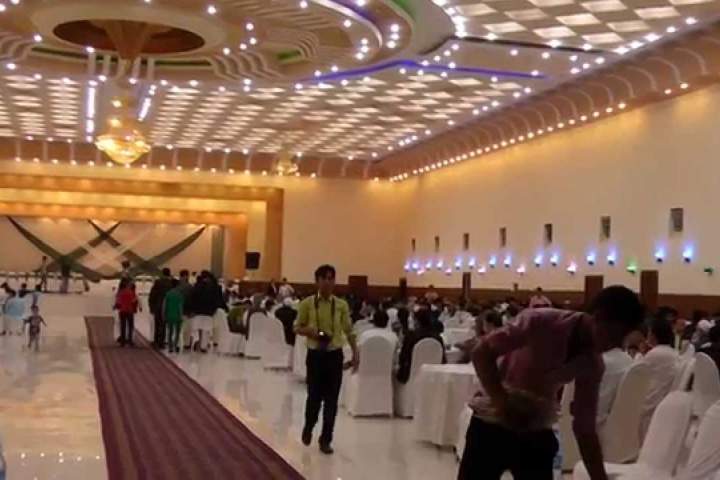 تالارها و اماکن عمومی در هرات که سبب ازدحام می‌شوند، اجازه فعالیت ندارند