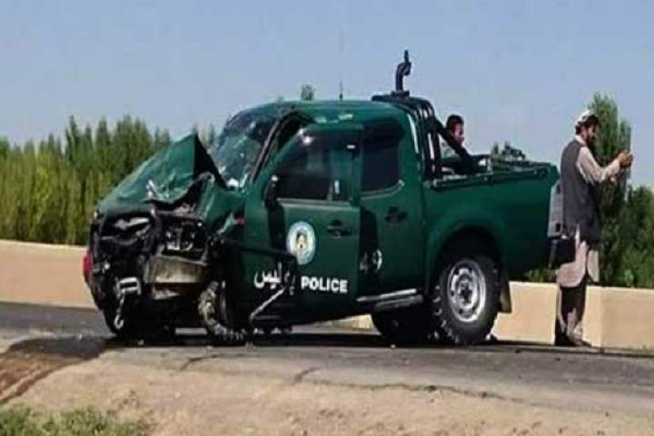 بر اثر برخورد یک رنجر پولیس با یک موتر دیگر در مسیر کابل-جلال‌آباد پنج نفر جان باختند
