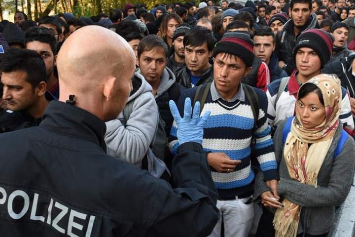 شش کودک پناهجوی افغان از یونان به آلمان منتقل شدند