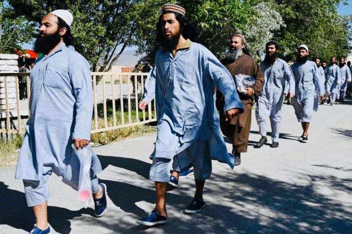 حکومت امروز 400 زندانی دیگر طالبان را آزاد می کند
