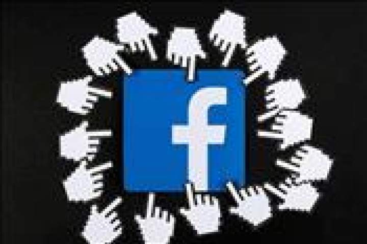 تهدید فیس بوک توسط موسسات خیریه انگلیسی