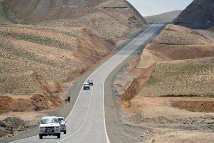 Taliban Attacks Stop Traffic on Northern Highway: Sources