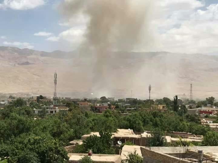 تکمیلی/ سه تا هفت مهاجم در ریاست امنیت ملی و شهرداری ایبک جابه‌جا شدند/ طالبان مسئولیت این حمله را به عهده گرفته است