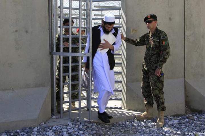 ناتو خواستار تسریع در روند آزاد سازی زندانیان طالبان و حکومت شد