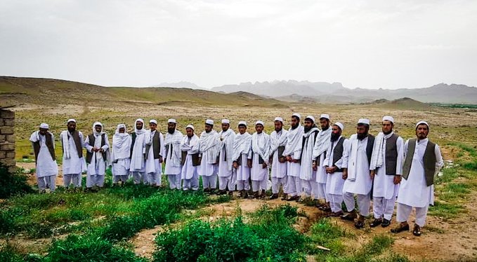 طالبانو د افغان حکومت ۱۶ زندانیان ازاد کړل