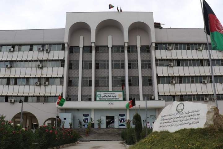 بازداشت یک دادستان در ننگرهار به اتهام گرفتن ۳۶ هزار افغانی رشوت