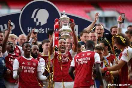 Football: Arsenal Wins FA Cup After Beating Chelsea