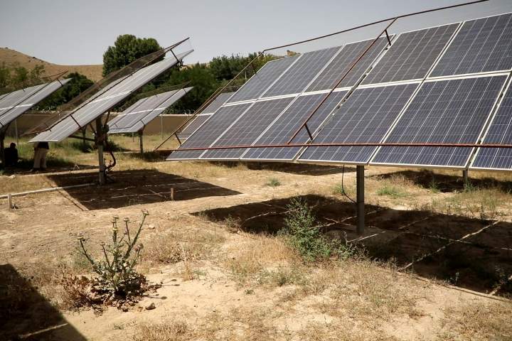 سه شبکه‌ برق آفتابی برای آبیاری نهال‌های کمربند سبز کابل به فعالیت آغاز کرد