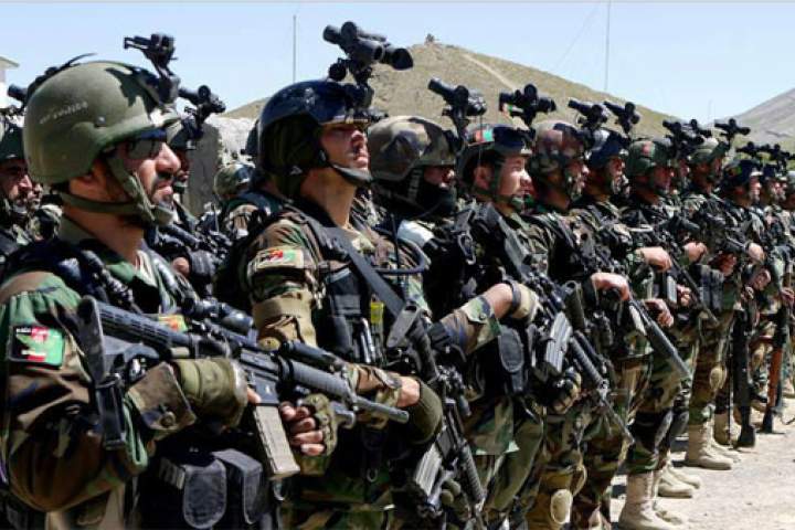 توانایی نیروهای امنیتی افغان در پاسداری از کشور/ امریکایی‌ها از ابتدا تجهیز اساسی نیروهای امنیتی افغانستان را نادیده گرفتند