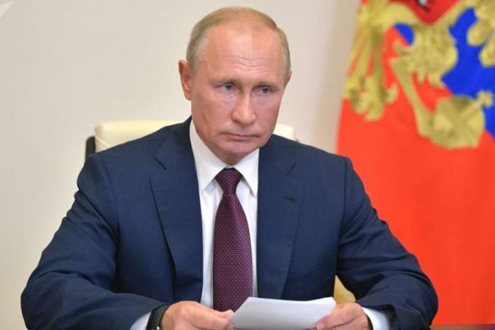 پوتین از ثبت اولین واکسن کرونا در روسیه خبر داد