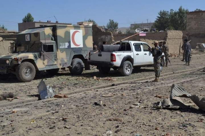 جان باختن و زخمی شدن 12 سرباز در نتیجه حملات سرتاسری و موتربمب طالبان در غزنی