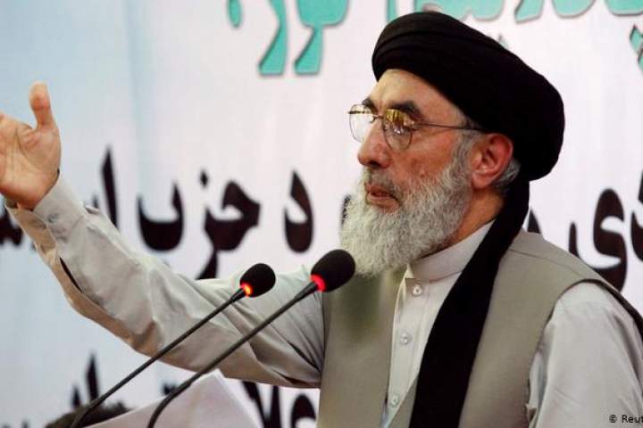 پیشنهاد حکمتیار به طالبان برای تشکیل ائتلاف