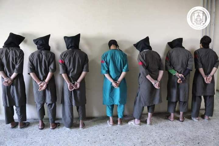 هفت نفر به شمول 6 پولیس به اتهام تجاوز به یک کودک در قندهار بازداشت شدند