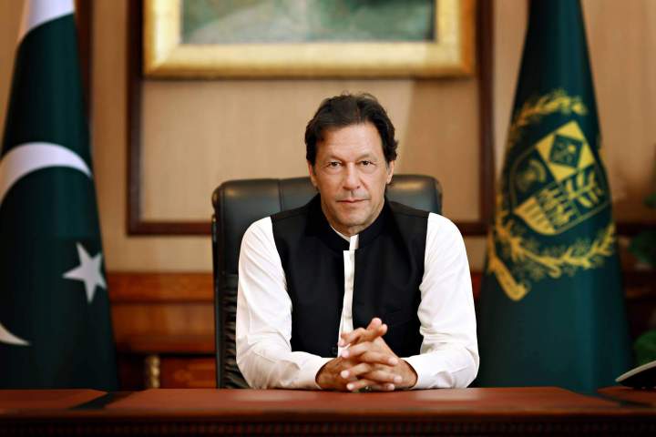 نخست وزیر پاکستان: مذاکرات صلح افغانستان نباید با اجبار انجام شود