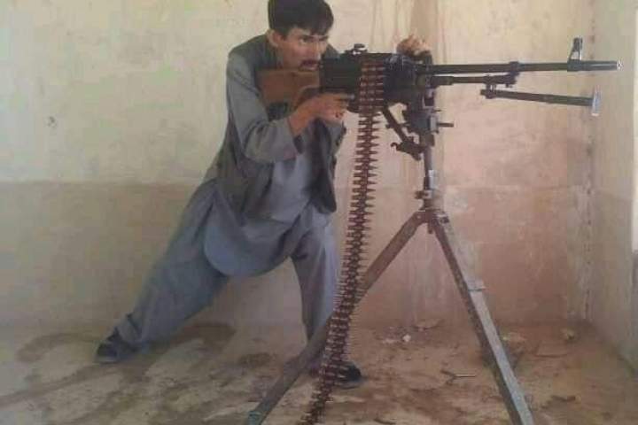 شهادت یکی از فرماندهان نیروهای محلی بدست طالبان در شاهراه کابل-غزنی