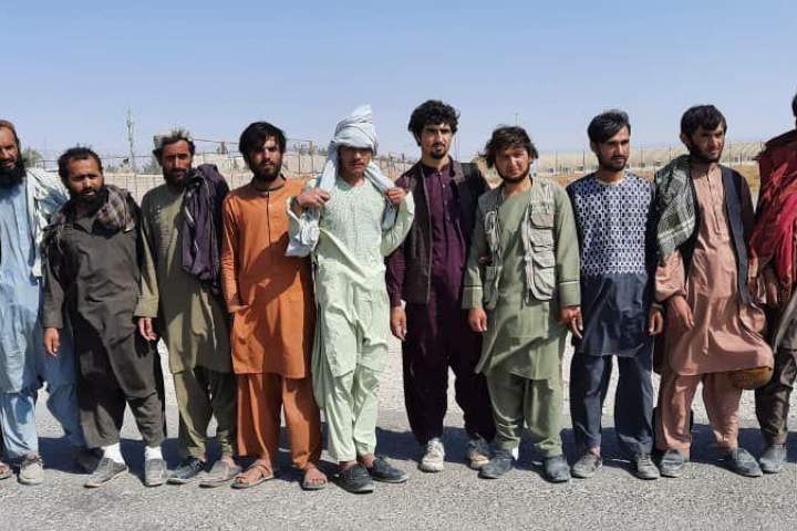 43 تن به شمول تعدادی از غیرنظامیان از زندان طالبان در زابل رها شدند