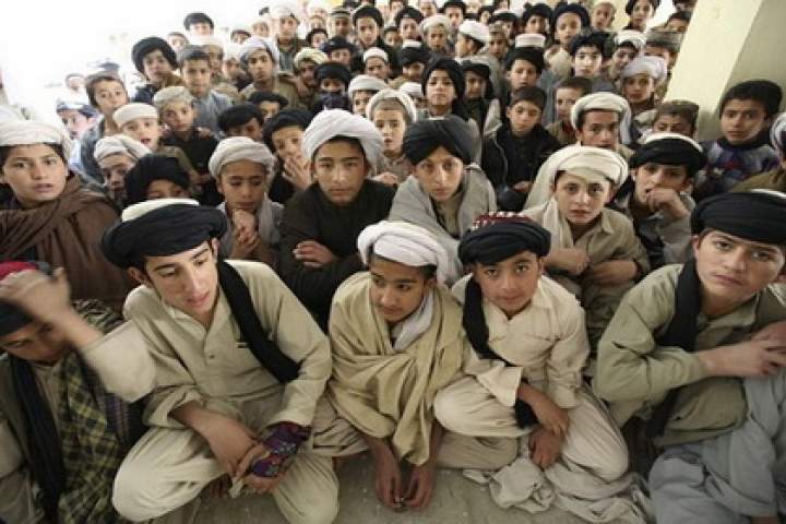 ده‎‌ها مدرسه‎‌ دینی غیررسمی، با افراد مسلح غیرقانونی در شمال کابل فعالیت دارند