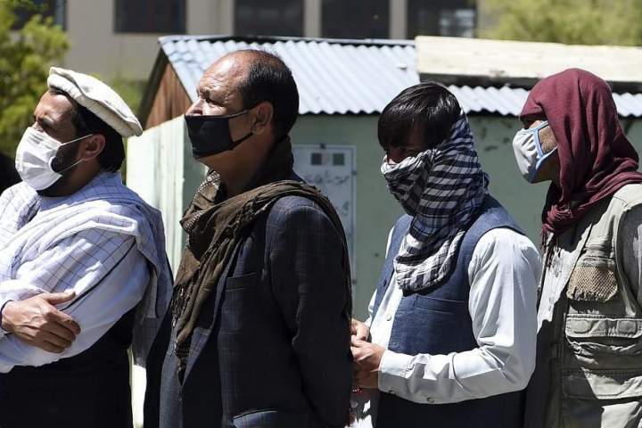 پوشیدن ماسک در ادارات دولتی اجباری می شود