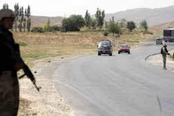 در چند روز گذشته طالبان بر شاهراه کابل‌ ـ غزنی تسلط کامل پیدا کرده‌اند