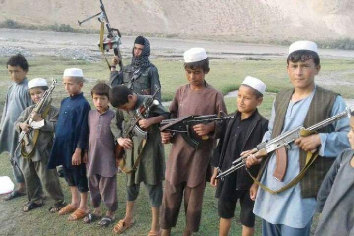 جنگ‌جویان خارجی طالبان، به 50 کودک در جوزجان آموزش تروریستی می‌دهند