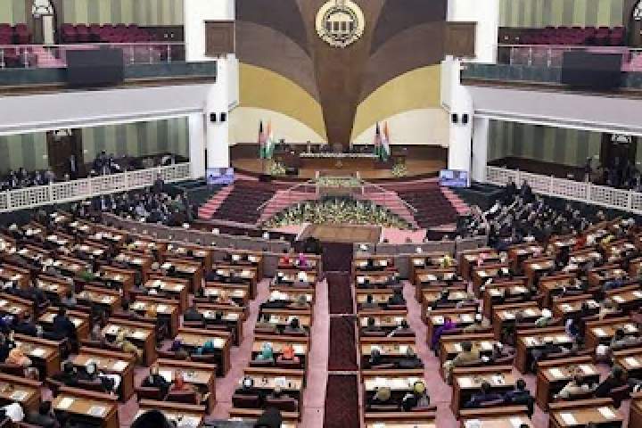 نمایندگان مجلس خواستار قطع روابط دیپلماتیک افغانستان - فرانسه شدند