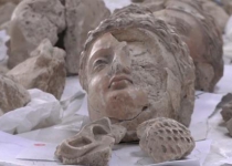 978 Artifacts Recovered from Smugglers Given to National Museum