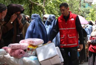 Turkish organisations distribute aid to Afghan families